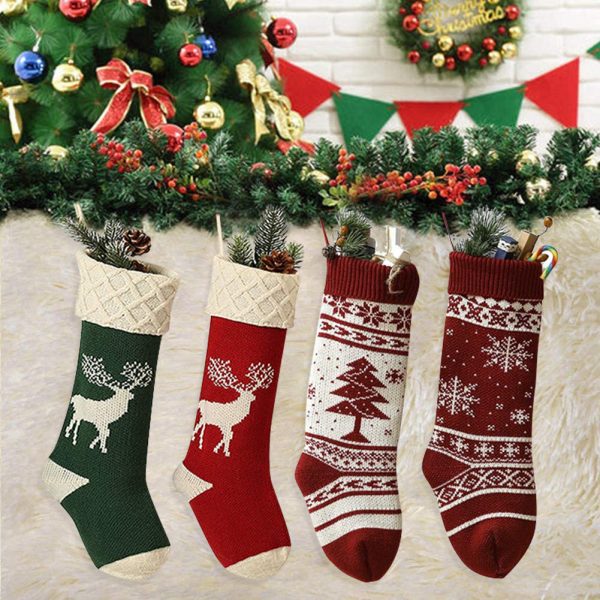Goodsright Decor 4pcs, Reindeer Acrylic Christmas Stockings Candy Gifts Bag Hanging Ornaments, Scene Decor, Festivals Decor, Room Decor, Home Decor, Offices Decor, Christmas Decor