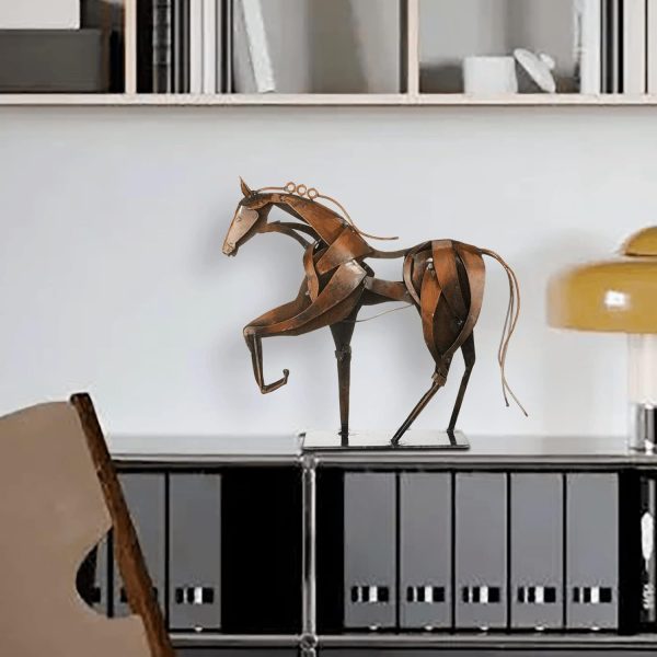 Goodsright Decor Metal Horse Statue Decor, Handmade Strong Modern Horse Sculpture Handicraft, Rustic Metal Statue Decorations Gift for Home Office Desk Figurine (Brown)