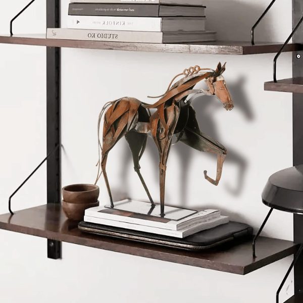 Goodsright Decor Metal Horse Statue Decor, Handmade Strong Modern Horse Sculpture Handicraft, Rustic Metal Statue Decorations Gift for Home Office Desk Figurine (Brown)