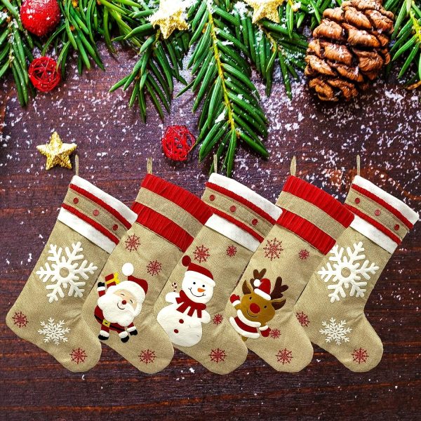 Goodsright Decor 5pcs Christmas Socks, Family Parties, Large Burlap Cartoon Christmas Socks, Home Decoration, Rural Farmhouse Stockings, Set Of Christmas Decorations, Scene Decor, Room Decor, Home Decor, Holiday Party Decor, Christmas Decor
