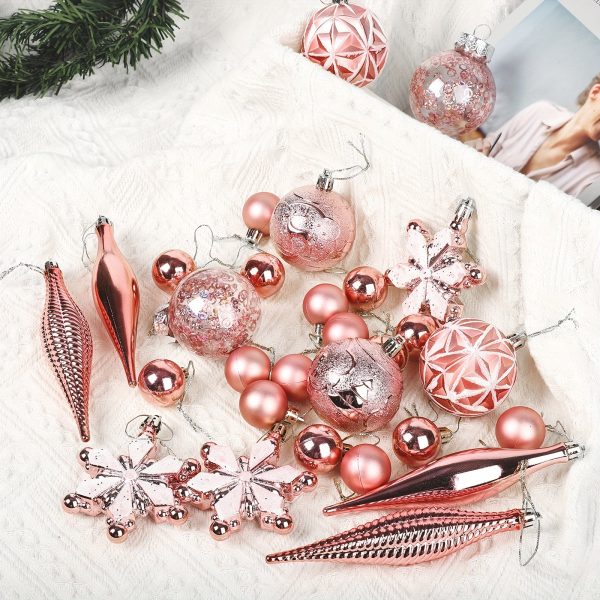 Goodsright Decor 40-Piece Christmas Decoration Set - Vibrant Balls, Ice Cones, and Snowflake Pendants for Magical Tree Display and Holiday Party Decor - Exclusively Designed for the Festive Season